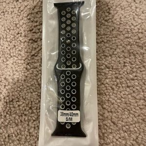 Nave and white Apple Watch Band 38/40 like new.